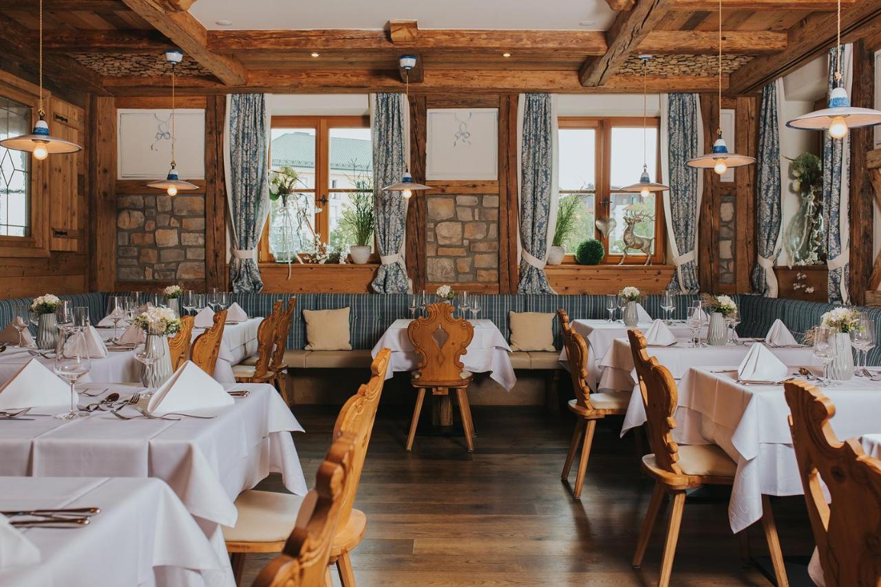 Ortner'S Resort Bad Füssing Zewnętrze zdjęcie Restaurant in the Hotel Axelmannstein
